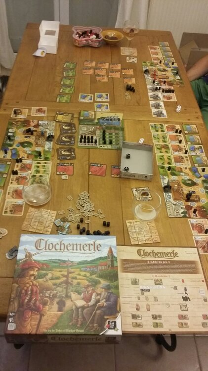 Clochemerle_partie.thumb.jpg.269b28a139a078d93f76c28881b58b15.jpg
