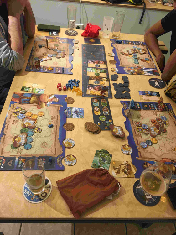 table-scaled.thumb.jpg.18a957264f8756d6c85fe9888af05582.jpg