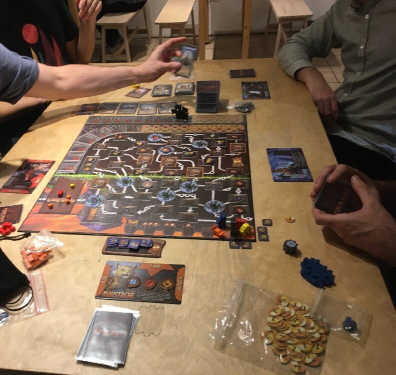 tableclank2grandeaventure.thumb.jpg.b6def9ebf369ed7bb44ecc67a718f265.jpg